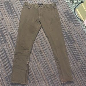 Forever 21 skinny leg fitted jeans